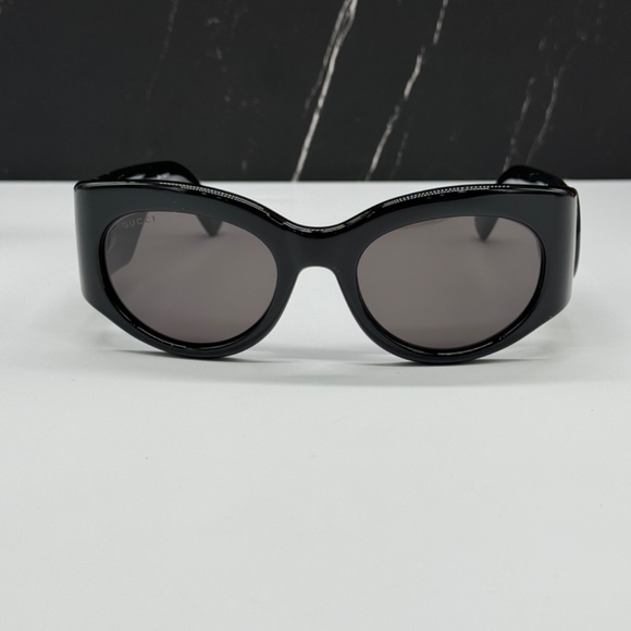 NEW GUCCI GG1544S 001 WOMEN SUNGLASSES GUCCI GG 1544S 001 BLACK GREY EYEWEAR - Picture 4 of 12